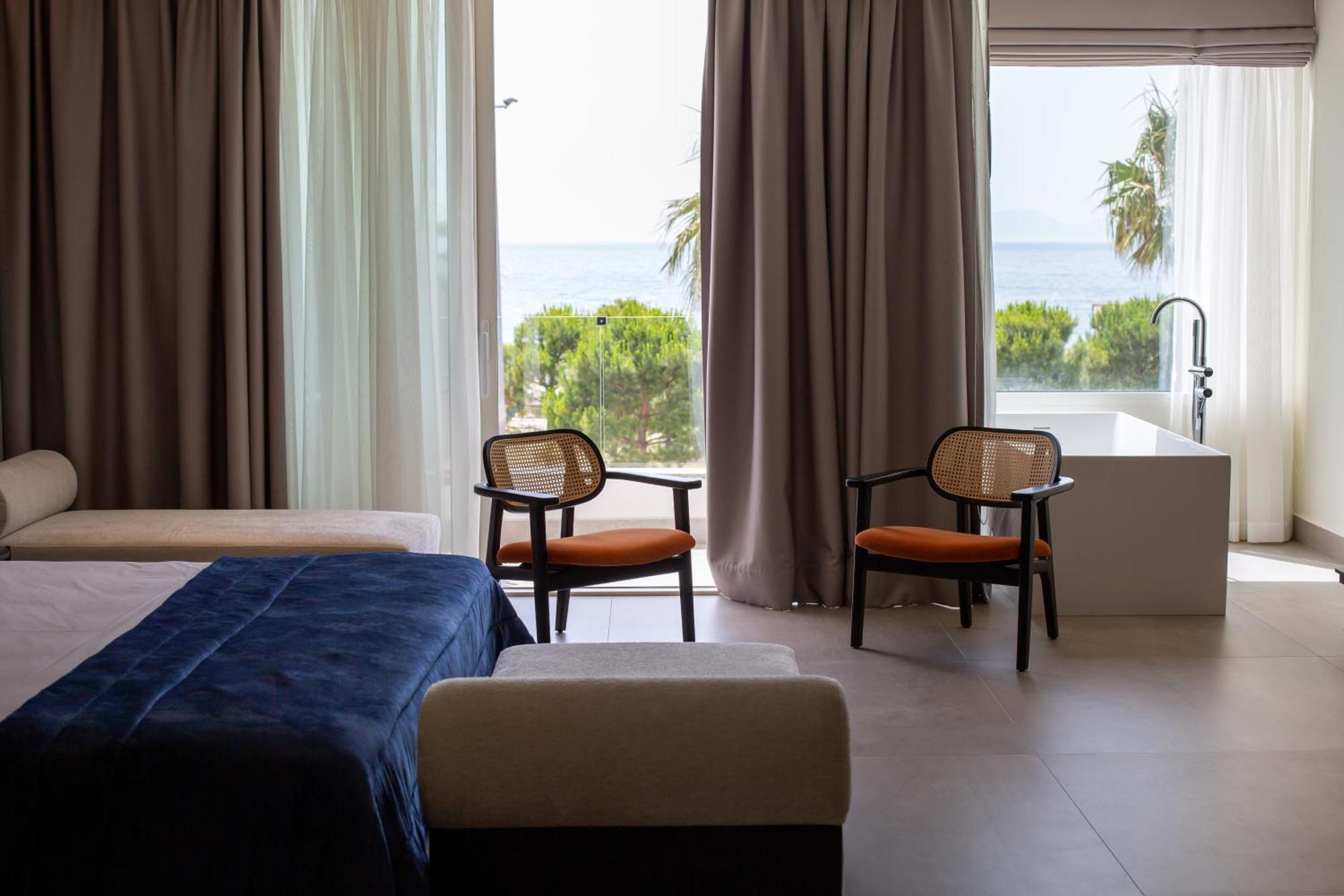 Abi'S Hotel & Spa Vlorë Екстериор снимка