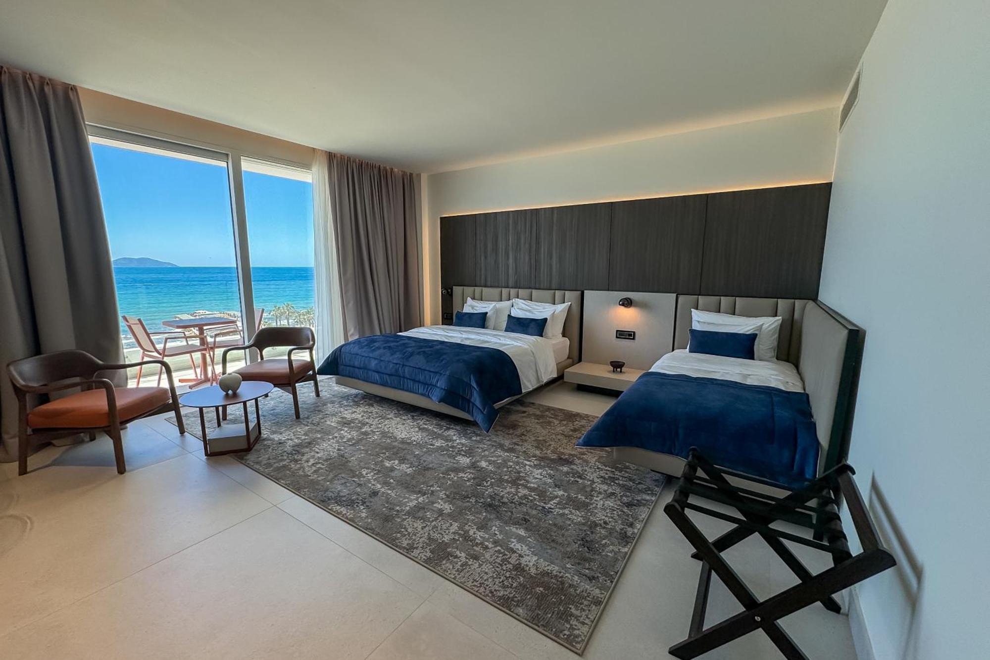 Abi'S Hotel & Spa Vlorë Екстериор снимка