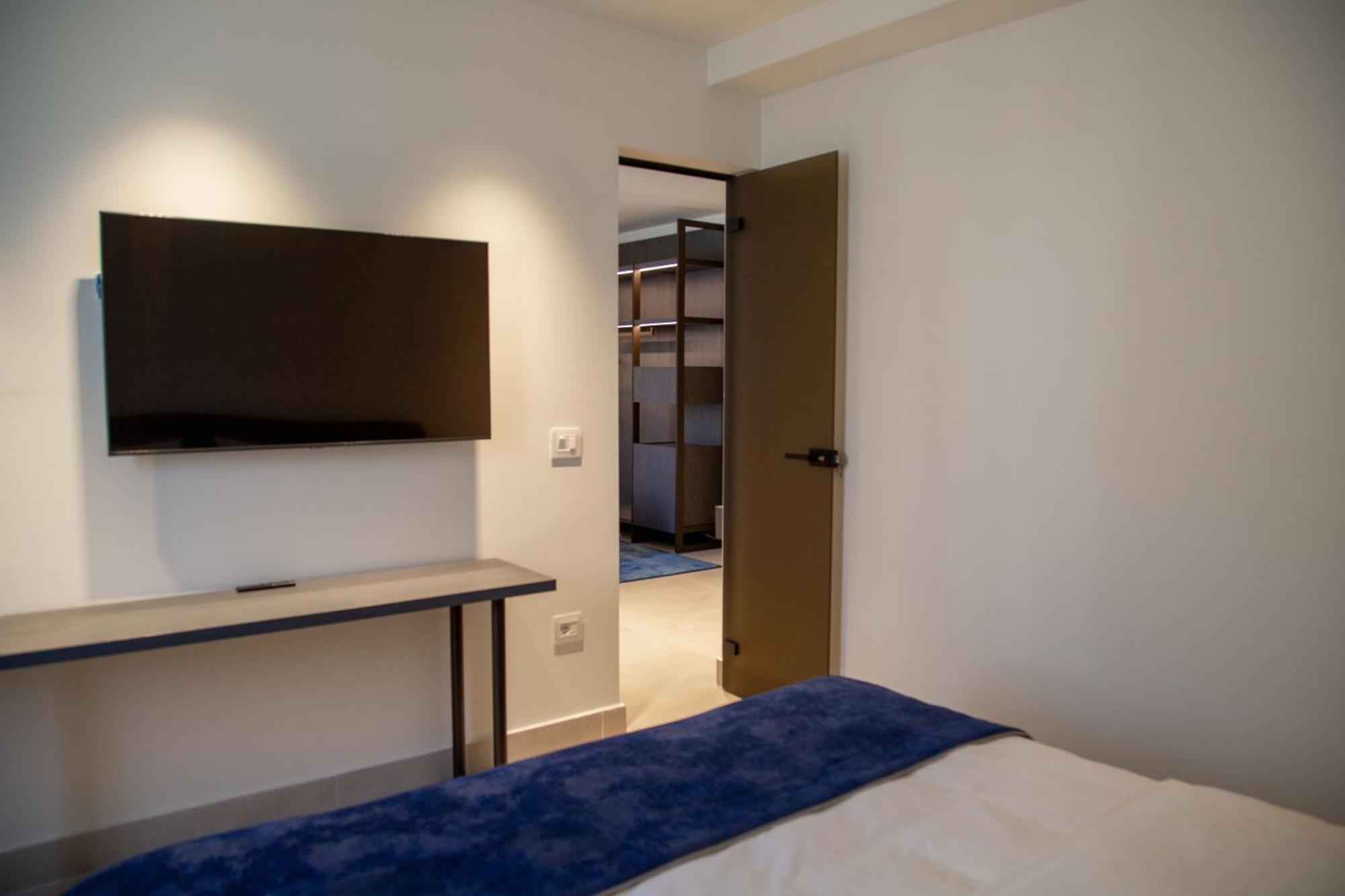Abi'S Hotel & Spa Vlorë Екстериор снимка