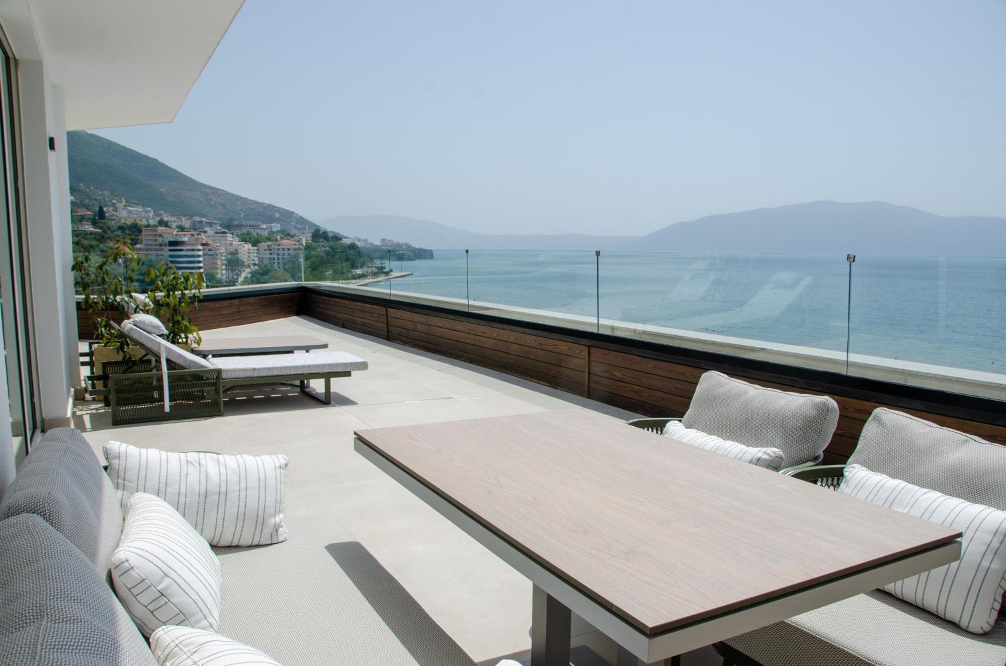 Abi'S Hotel & Spa Vlorë Екстериор снимка