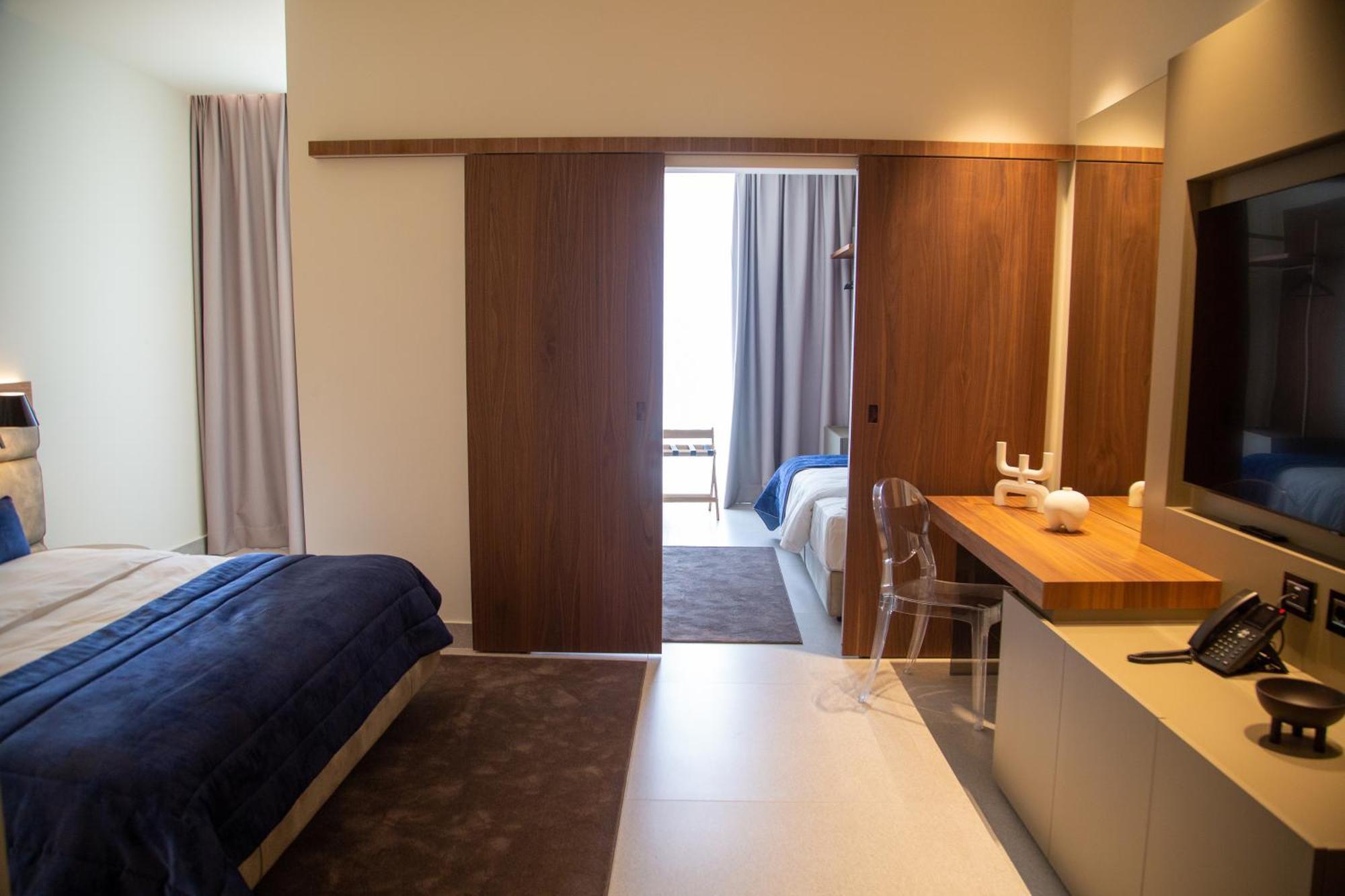 Abi'S Hotel & Spa Vlorë Екстериор снимка