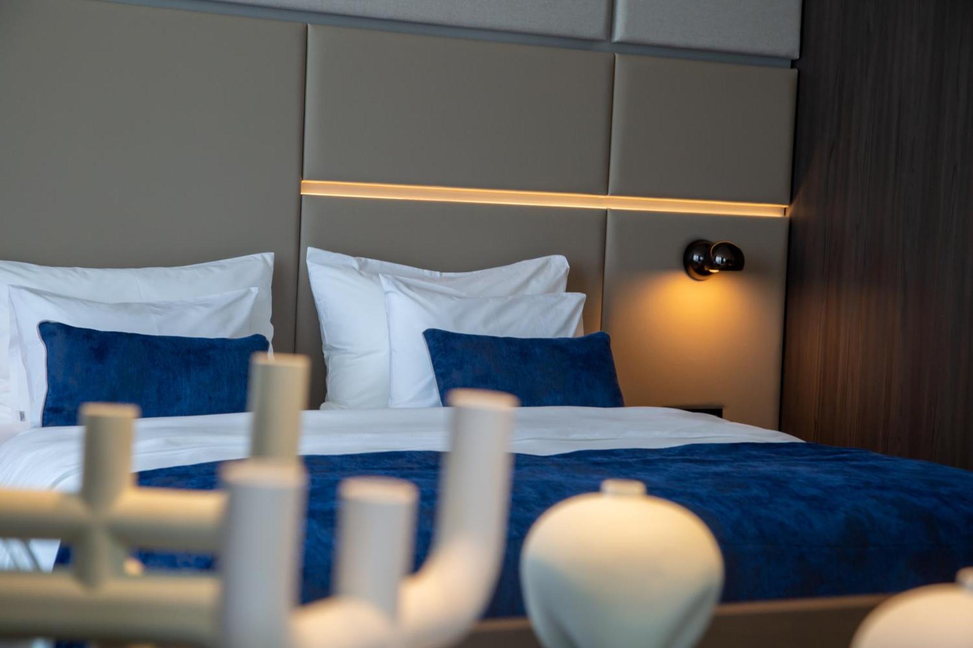 Abi'S Hotel & Spa Vlorë Екстериор снимка