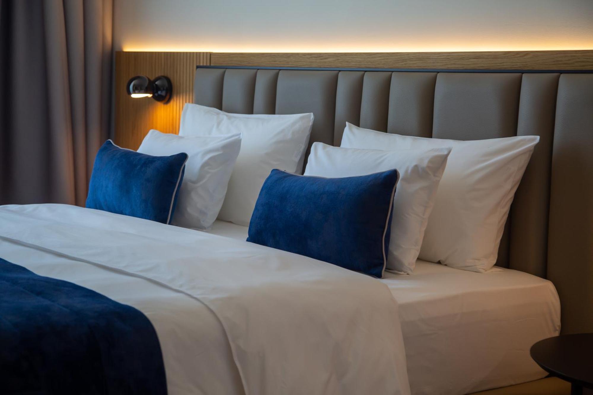 Abi'S Hotel & Spa Vlorë Екстериор снимка