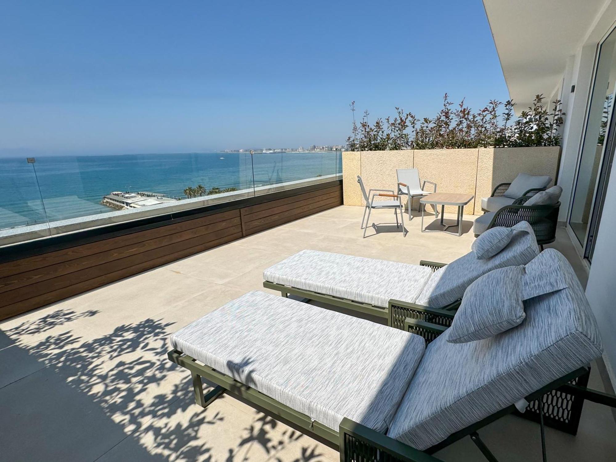 Abi'S Hotel & Spa Vlorë Екстериор снимка