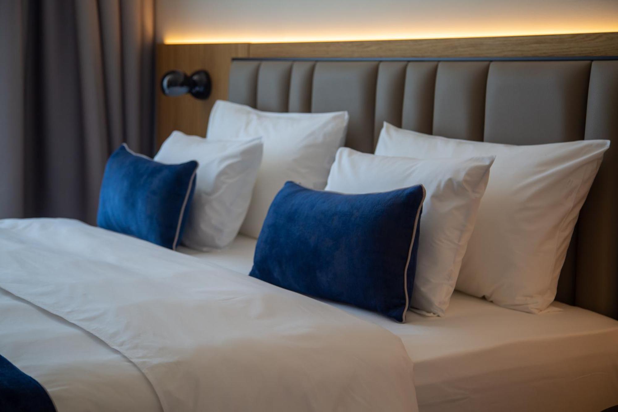 Abi'S Hotel & Spa Vlorë Екстериор снимка